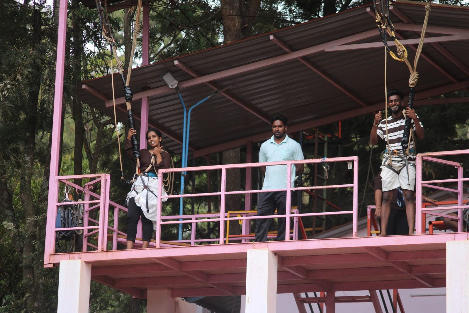 College students on the slingshot deck